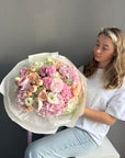 Bouquet “Pink Champagne” — ranunculus, hydrangea, garden roses, lisianthus