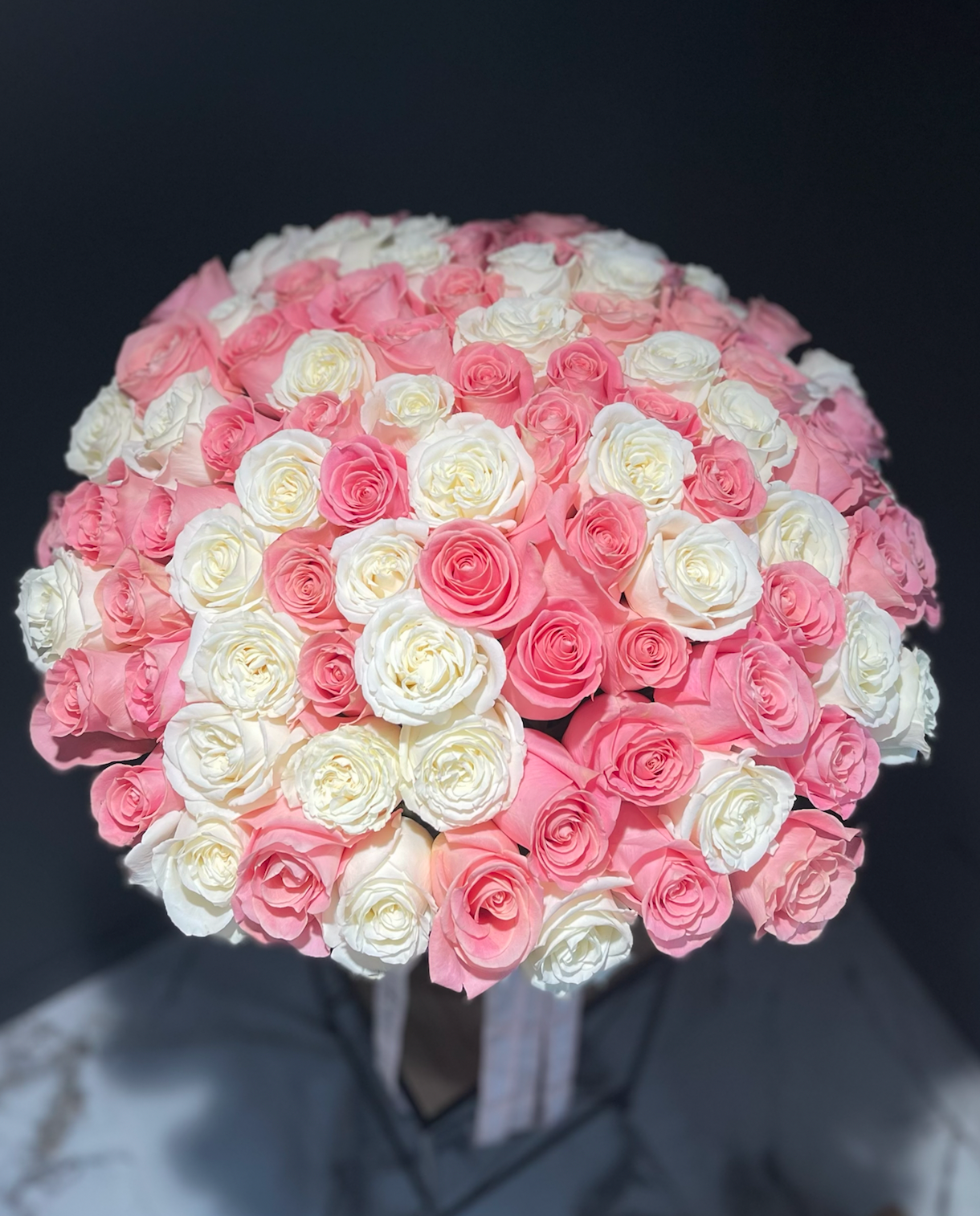Bouquet “Hugs & Petals” - 100 roses