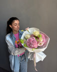 Bouquet “Always Yours” — roses, hydrangea, viburnum