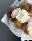 Bouquet “Fluffy Glow” — festiva, smoke tree