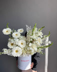 Flower box "Dreamy mix" - roses, delphiniums