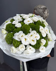 Bouquet “The Icon” — Lisianthus, Green Trick dianthus