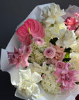 Bouquet “Vanilla Taste” — anthurium, roses, ranunculus, hydrangea