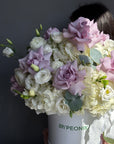 Flower Box “Lucid Dream” — hydrangea, eustoma, rose