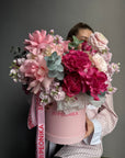 Flower Box “Tender Habit” — stock, roses, eucalyptus