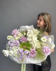Bouquet “Velvet Bloom” — roses, delphinium, lisianthus