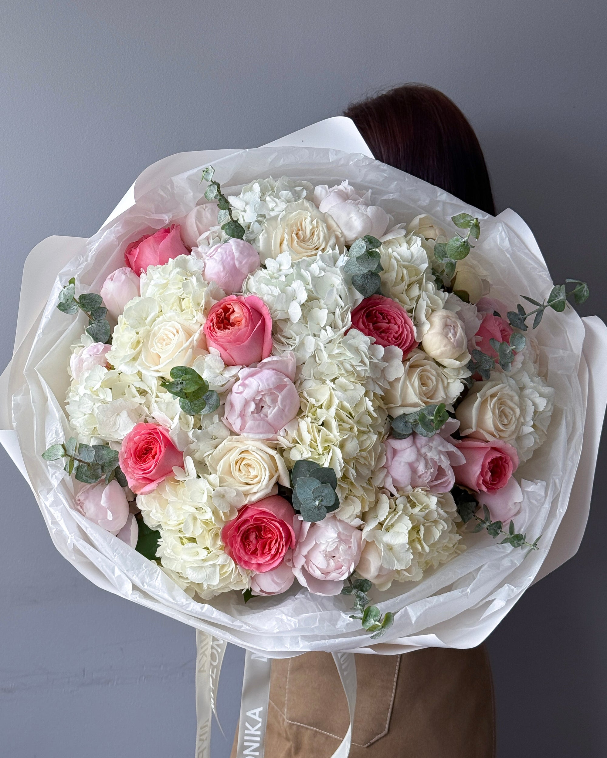 Bouquet "Ivory Kiss" - peonies, roses, hydrangeas