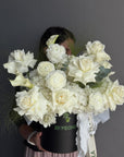 Flower box “Milky Petals” - playa Blanca, anemones, white stock