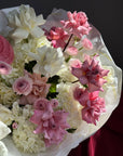 Bouquet “Vanilla Taste” — anthurium, roses, ranunculus, hydrangea