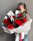 Bouquet “Red Nina” — roses, eucalyptus