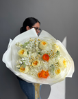 Bouquet “Peach Obsession” — ranunculus, roses, daisies, stock flowers