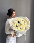 Bouquet "Playa Blanca" - 18 white roses