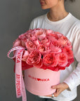 Flower box "Strawberry Kiss" - Pink expression roses
