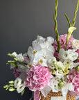Flower Basket "Glamorous" - Lisianthus, hydrangeas, gladioluses