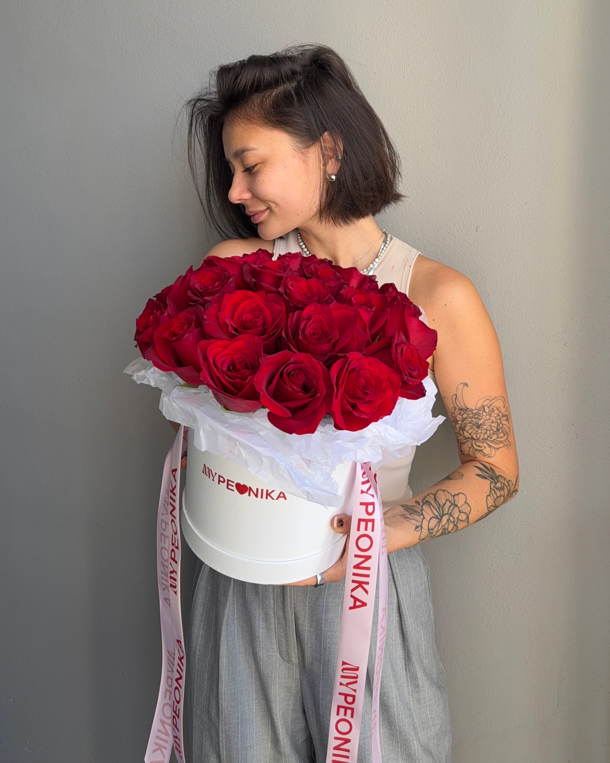 Flower Box "Freedom" - red roses