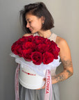 Flower Box "Freedom" - classic red roses