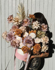 Flower box “Terra Mocha” - roses, ranunculuses