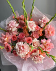 Bouquet ‘Blush Horizon’ - garden and French roses, gladioluses