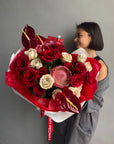 Bouquet "Exotic Kiss" - Roses, protea, anthurium