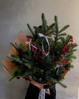 Christmas Bouquet "Minimalist" - My Peonika Flower Shop