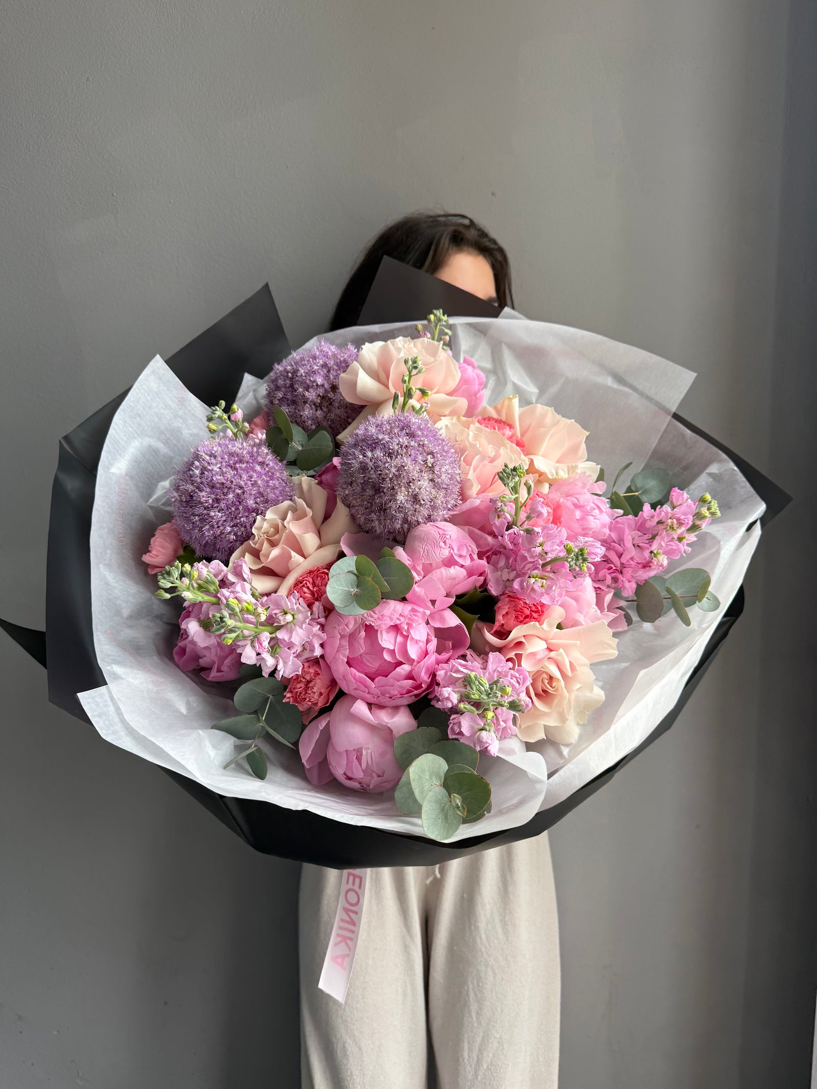 Bouquet "Midnight Whispers"