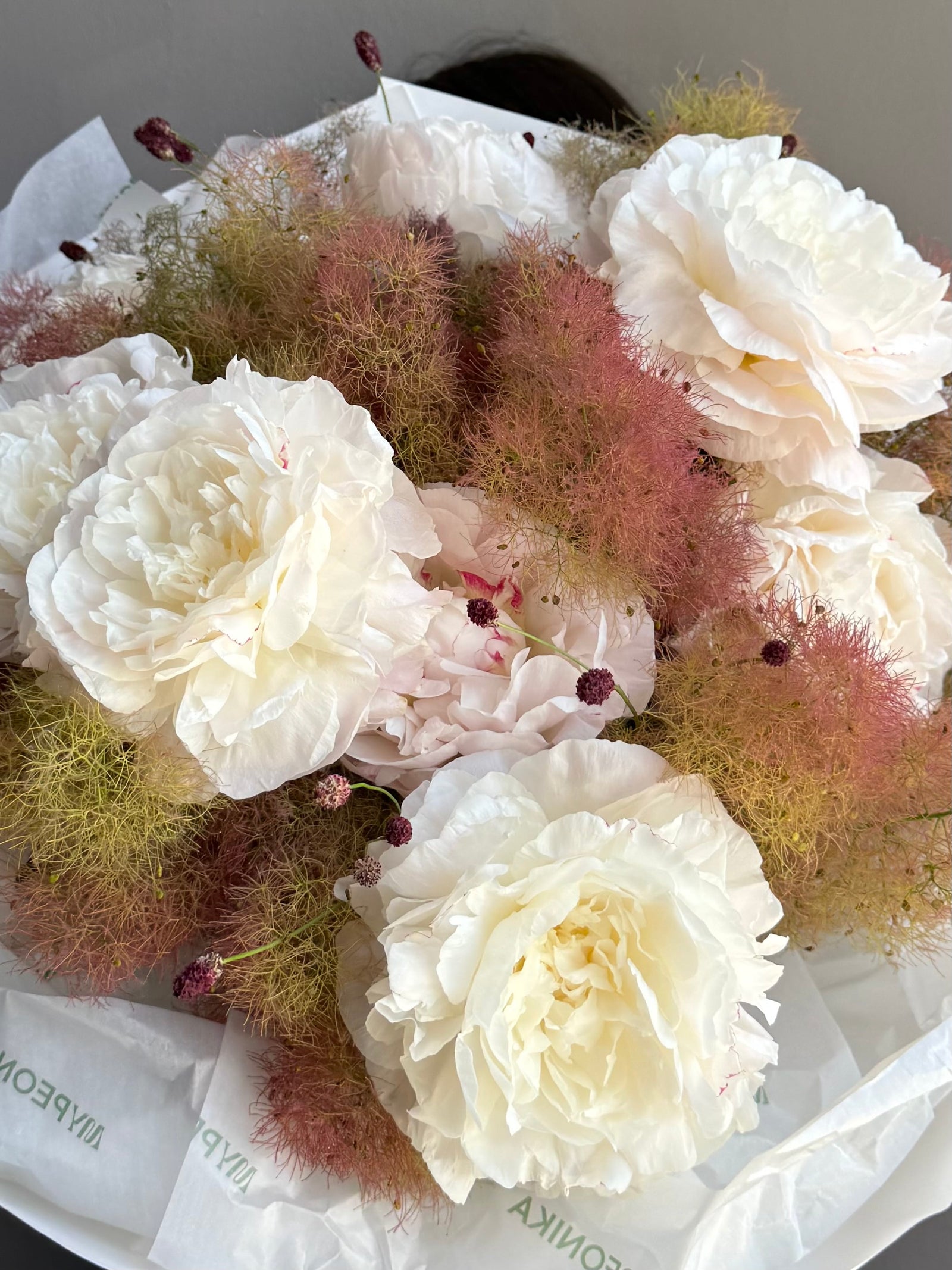 Bouquet “Fluffy Glow” — festiva, smoke tree