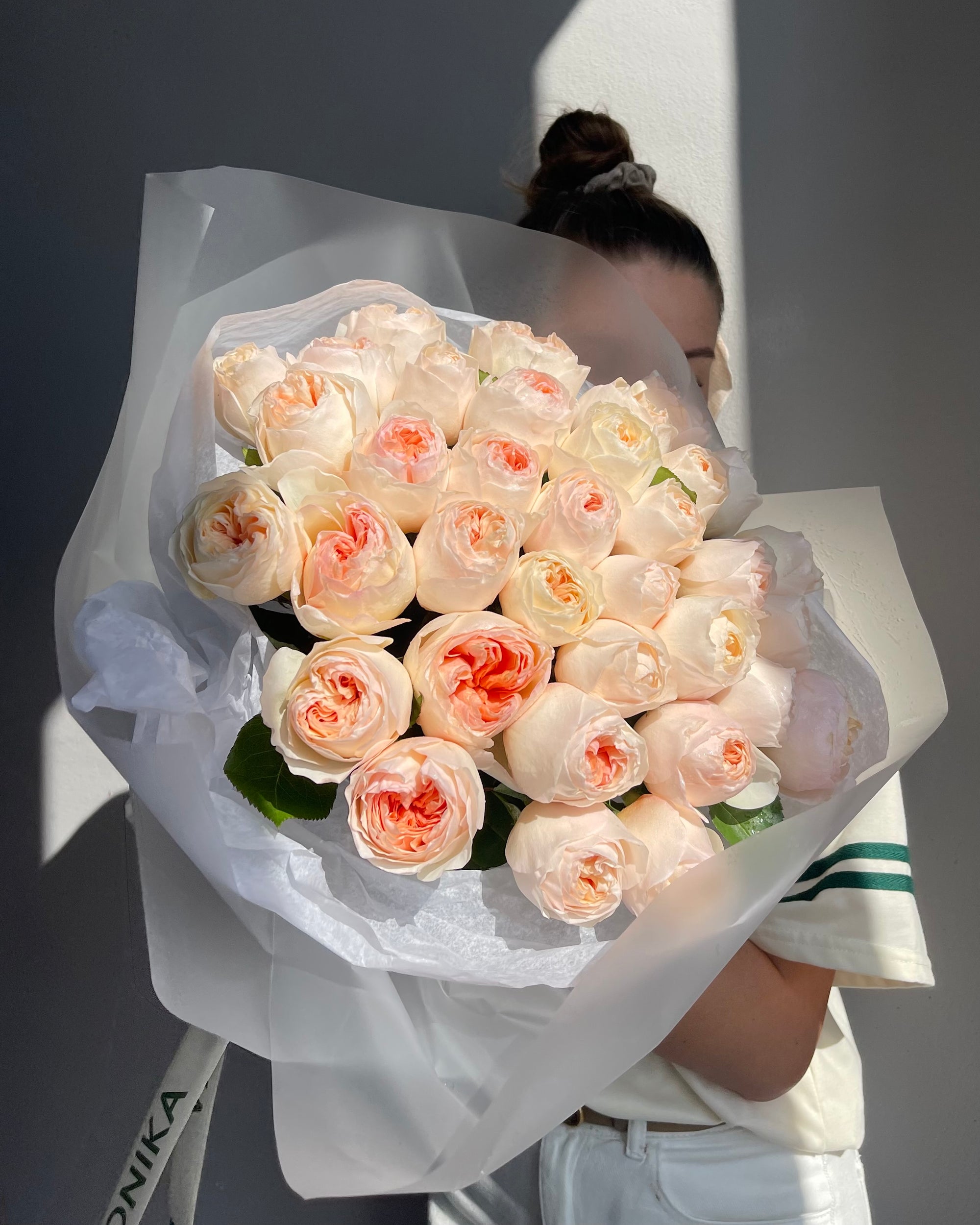 Mono Bouquet &quot;Juliet&quot; - garden roses