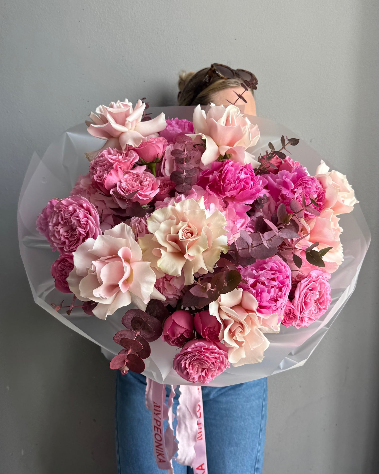 Bouquet “Fifty Shades of Rosé” - roses, eucalyptus