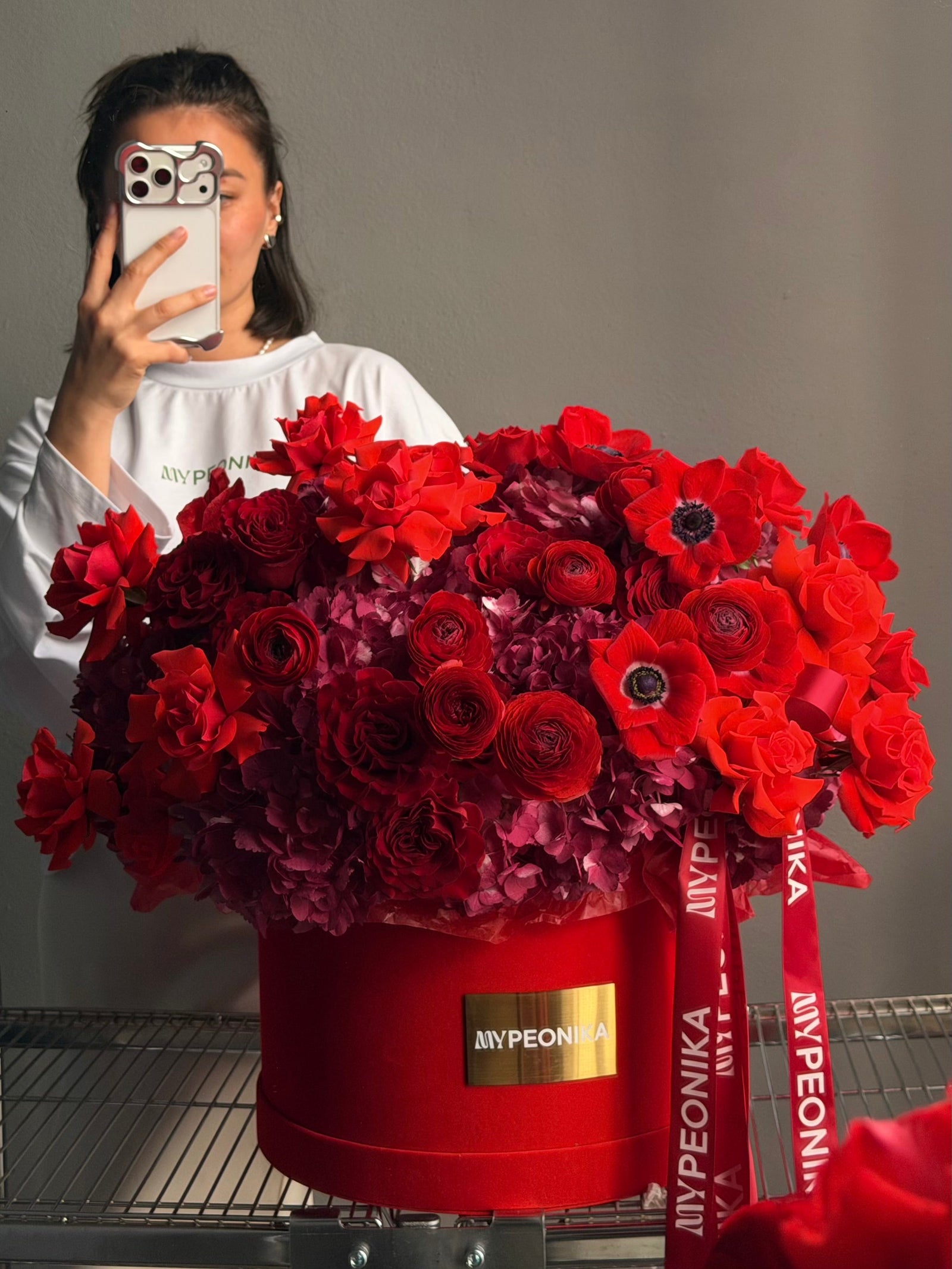Flower Box “LOVE, BUT EXTRA” — anemone, ranunculus, rose, hydrangea