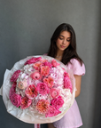 Bouquet “Too Pretty to Ignore” — hydrangeas, roses, peonies