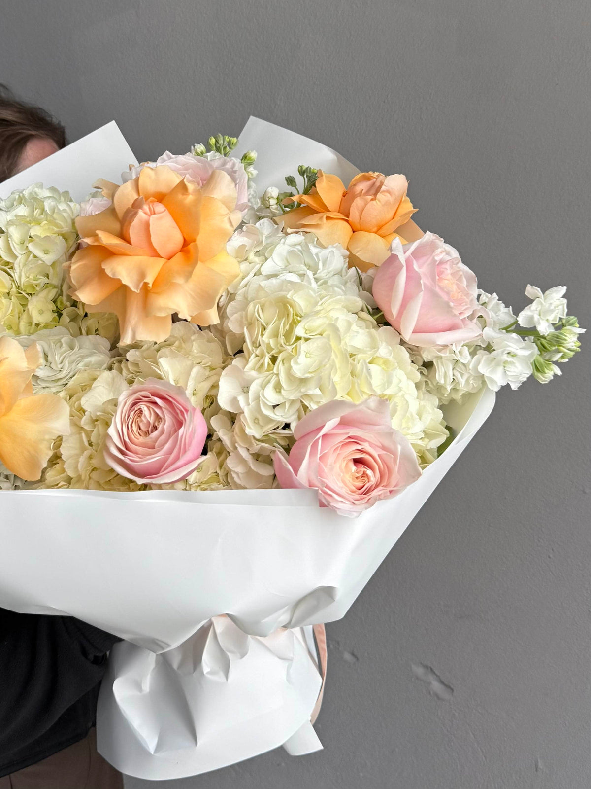 Bouquet of the Week “September Kiss” — hydrangea, roses, stock flowers