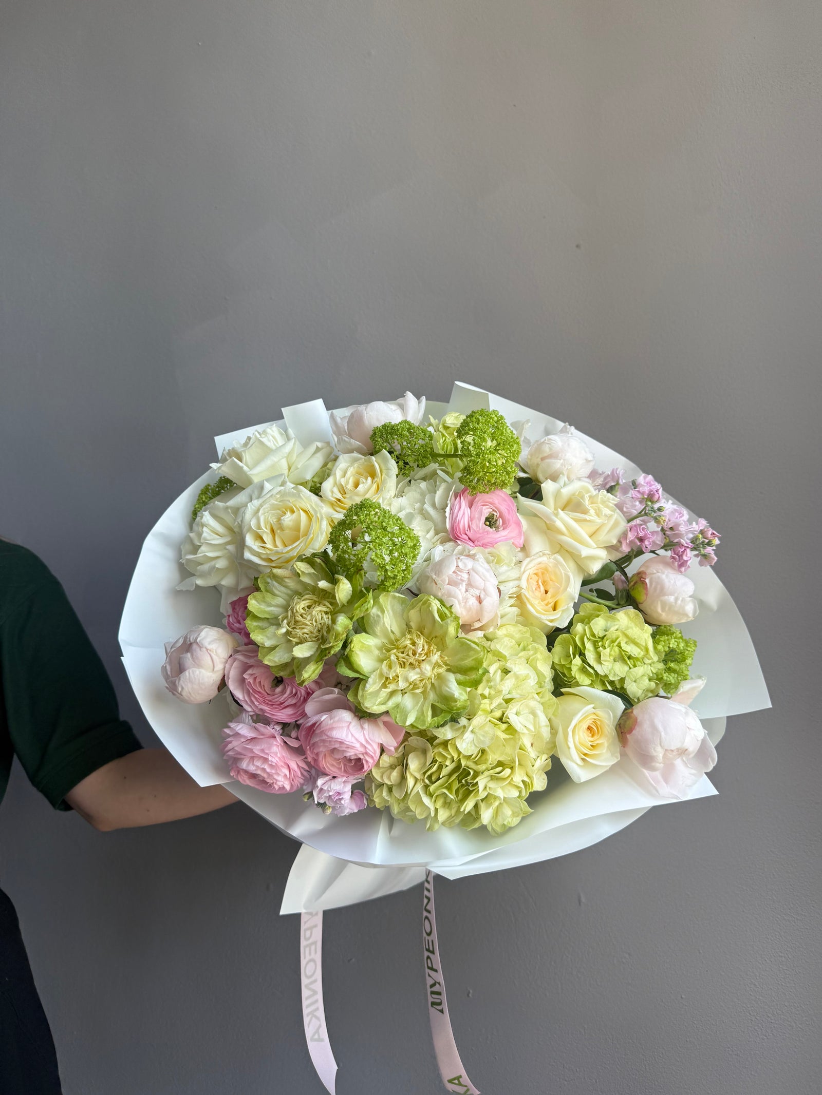 Bouquet “The Softest Thank You” — roses, hydrangea, peonies, ranunculus, veggie roses