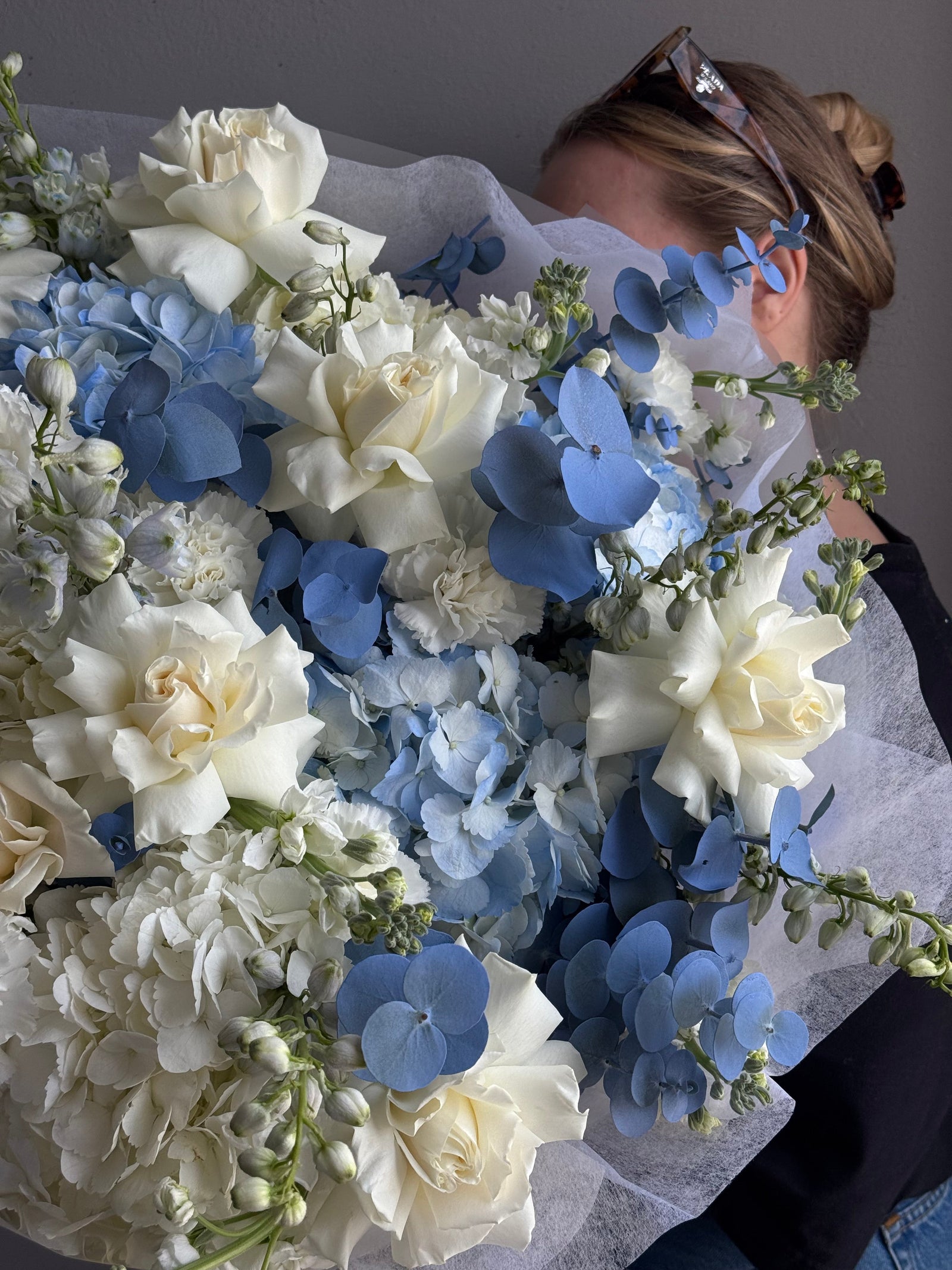 Bouquet “Below Zero” – hydrangeas, roses, delphiniums, carnation