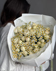 Bouquet “The Happy Bunch” — garden spray roses, chamomile