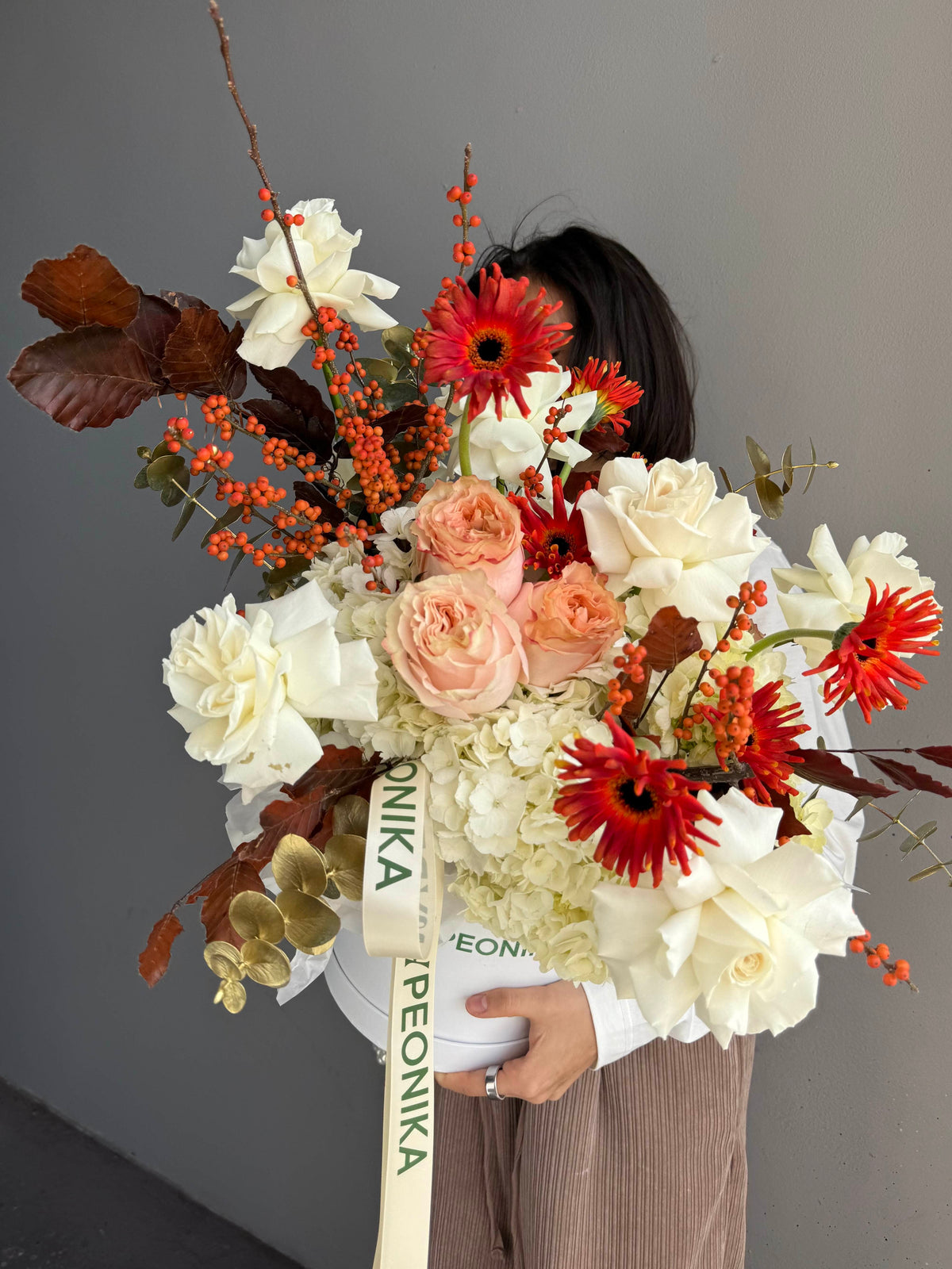 Flower Box “October Love” — gerbera, roses, hydrangea