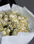 Bouquet “The Happy Bunch” — garden spray roses, chamomile