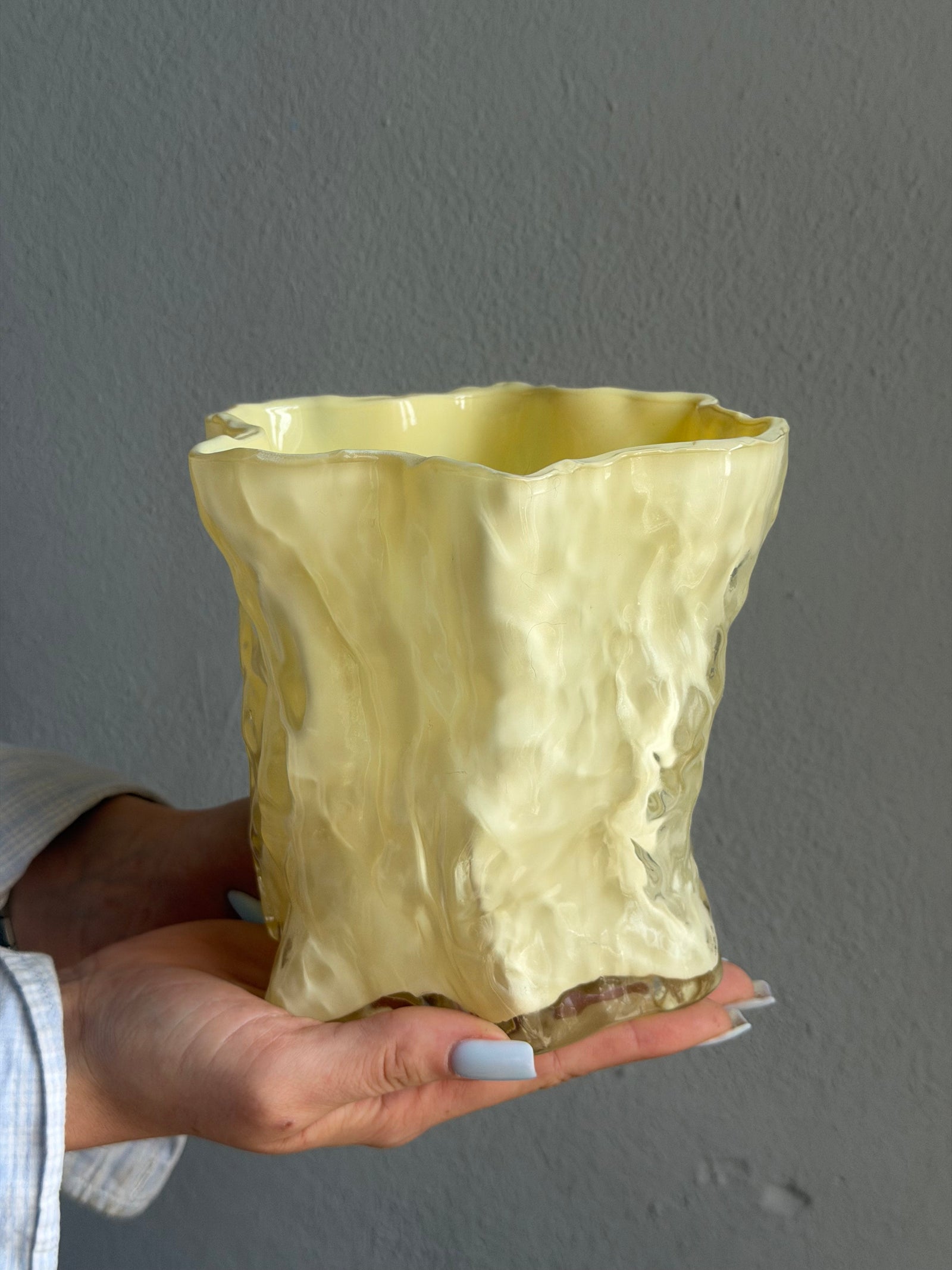 Vase “Butter”