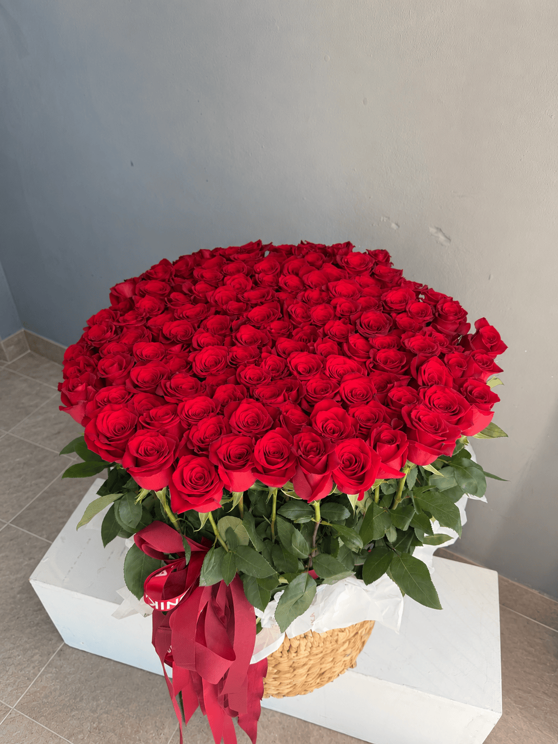 Long Red Rose Basket