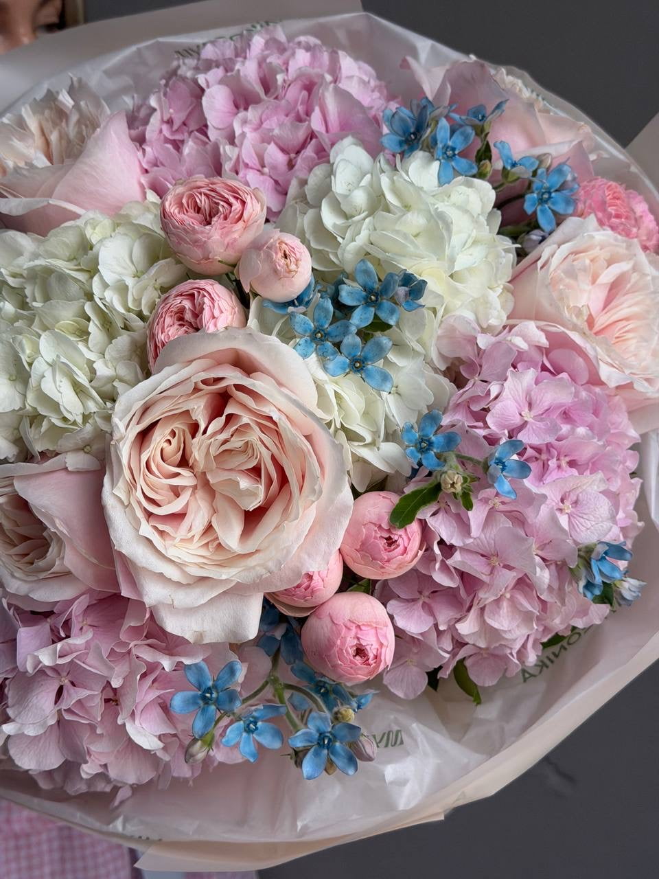 Bouquet “Everyone’s Type” — hydrangeas, roses, peonies