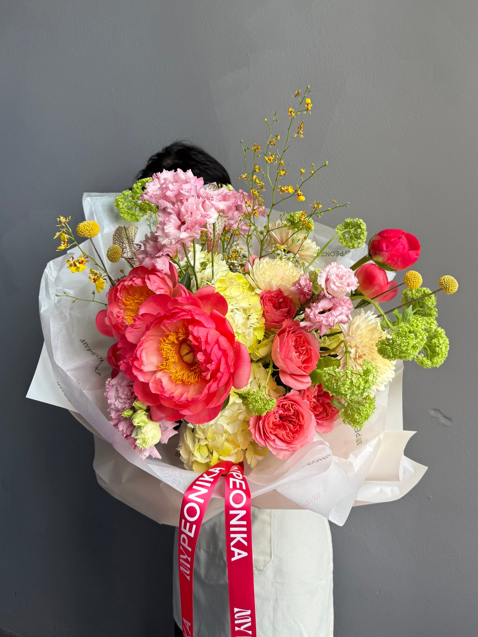 Bouquet “Sweet Obsession” — peonies, hydrangea, vibrunum, eustoma