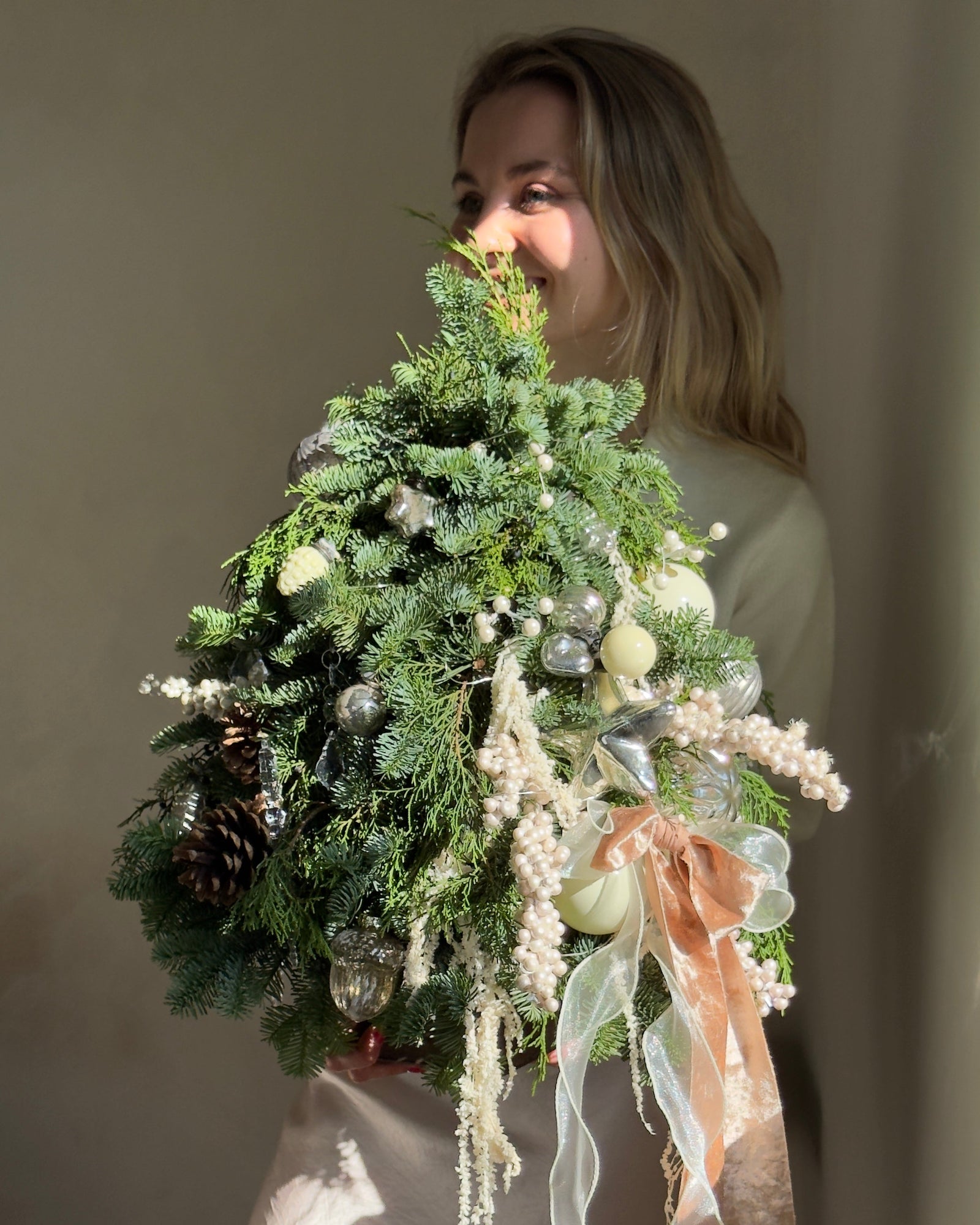 Christmas tree “Brûlée Cream”