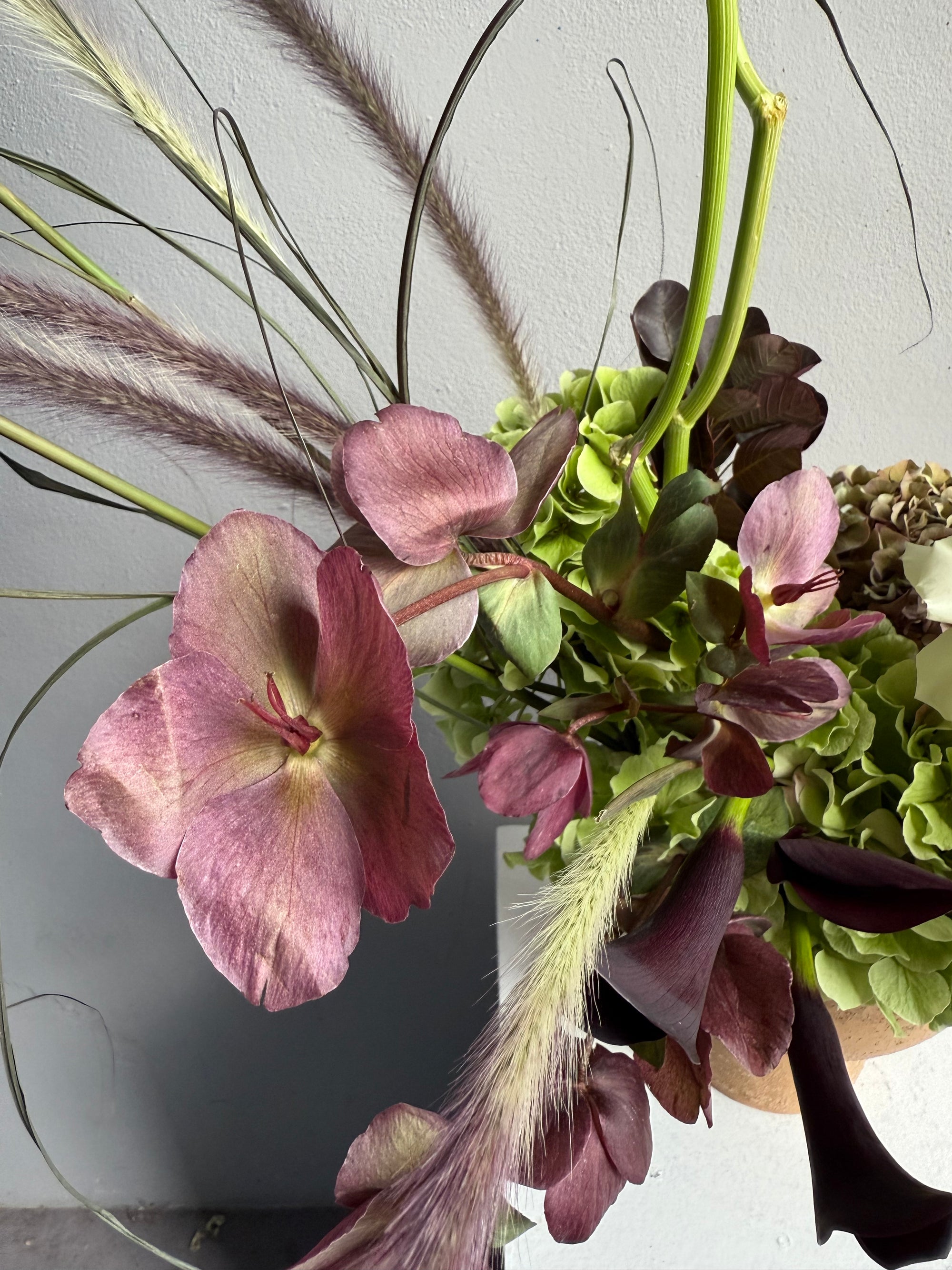 Interior Arrangement “Autumn Archive” — viburnum, roses, hydrangea