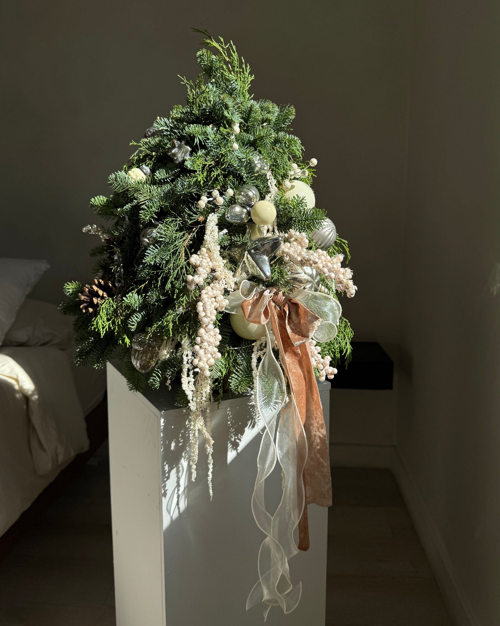 Christmas tree “Brûlée Cream”