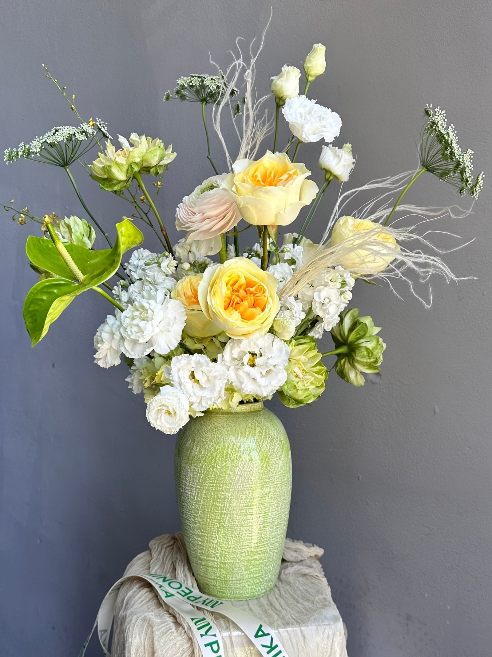 Vase Arrangement “Soft Jungle” — roses, veggie roses, lisianthus, anthurium