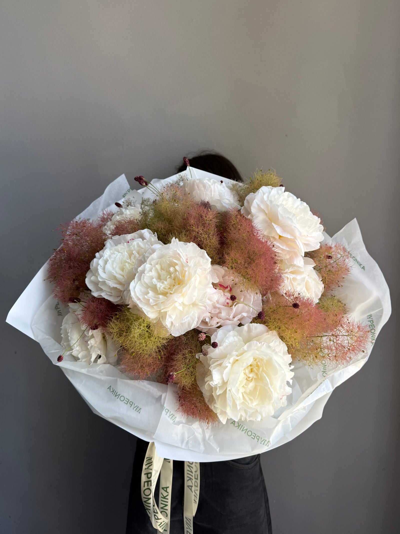 Bouquet “Fluffy Glow” — festiva, smoke tree