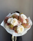 Bouquet “Fluffy Glow” — festiva, smoke tree