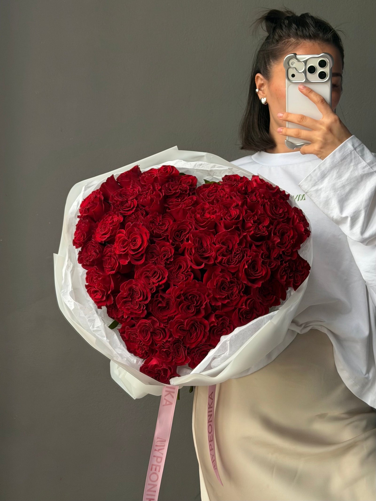 HEART CORE - 50 heart shaped roses