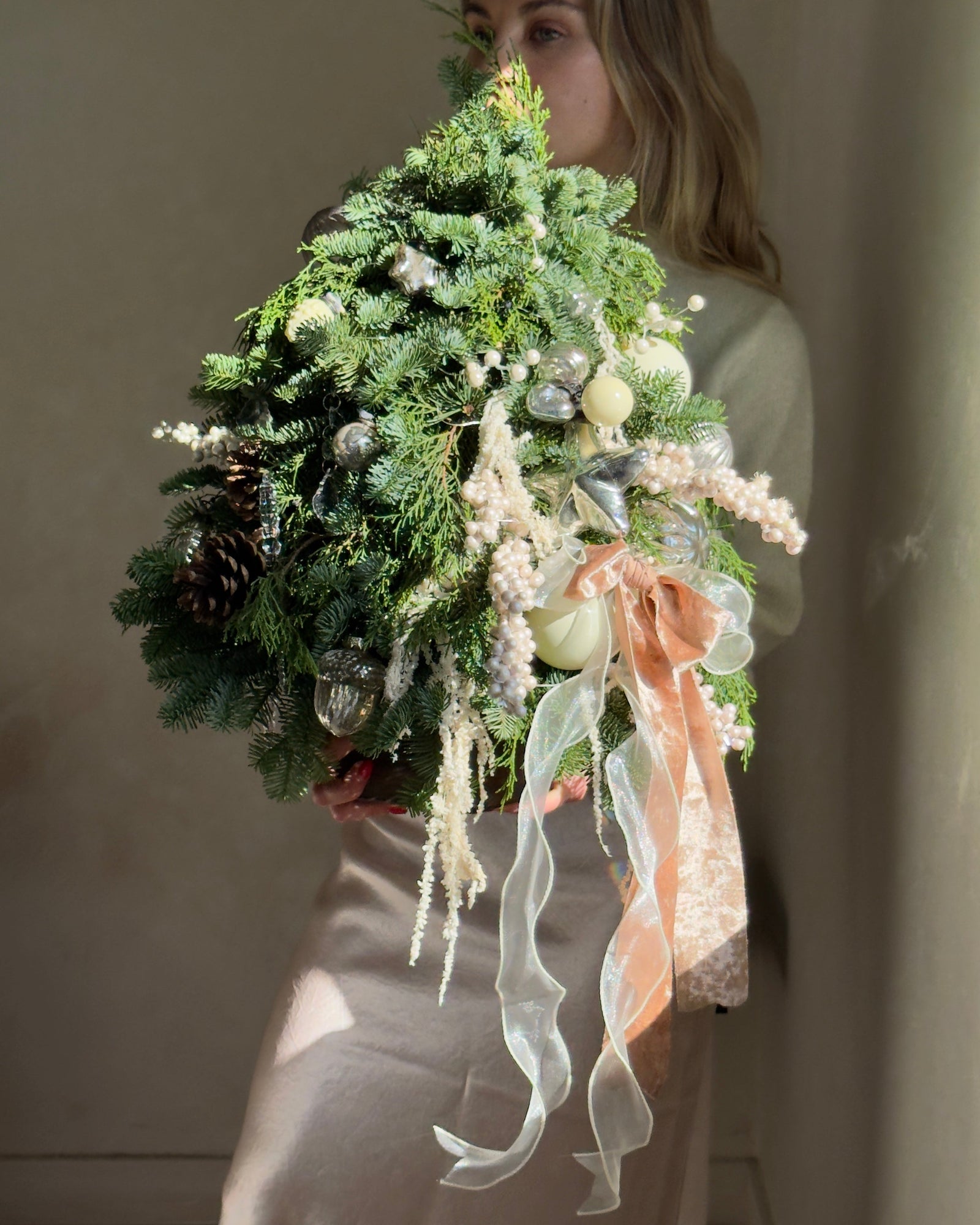 Christmas tree “Brûlée Cream”