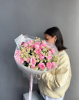 Bouquet “Daisy Baby” — roses, chamomile