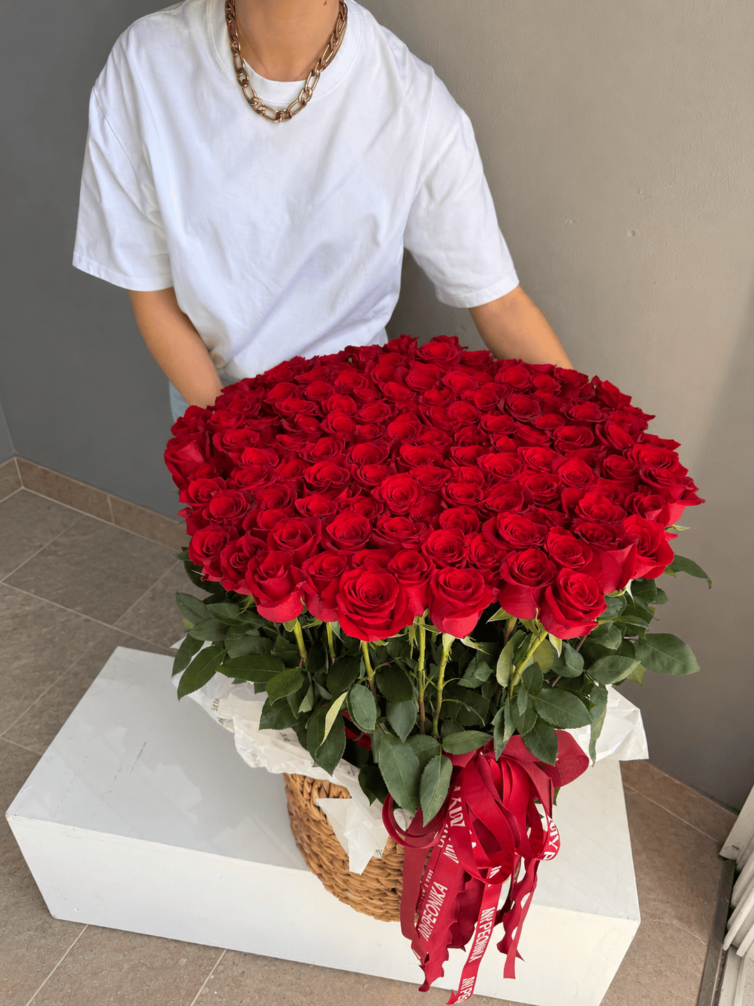 Long Red Rose Basket